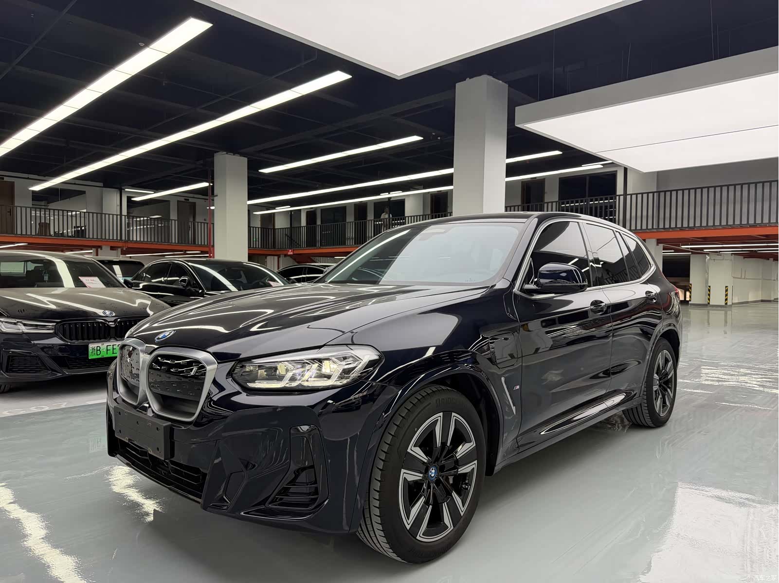 BMW iX3, 2023 1