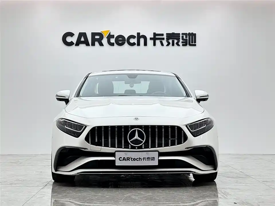 Mercedes-Benz CLS Mercedes-Benz CLS