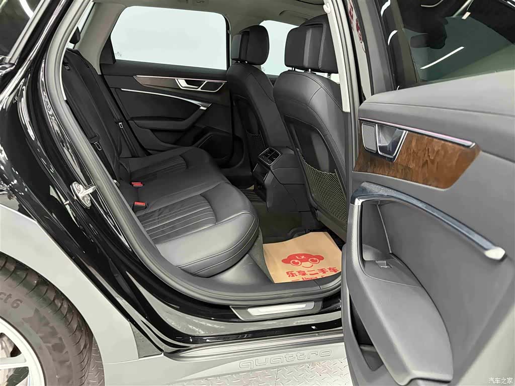 Audi A6, 2021 25