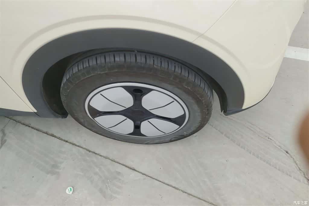Geely Xingyuan, 2024 6