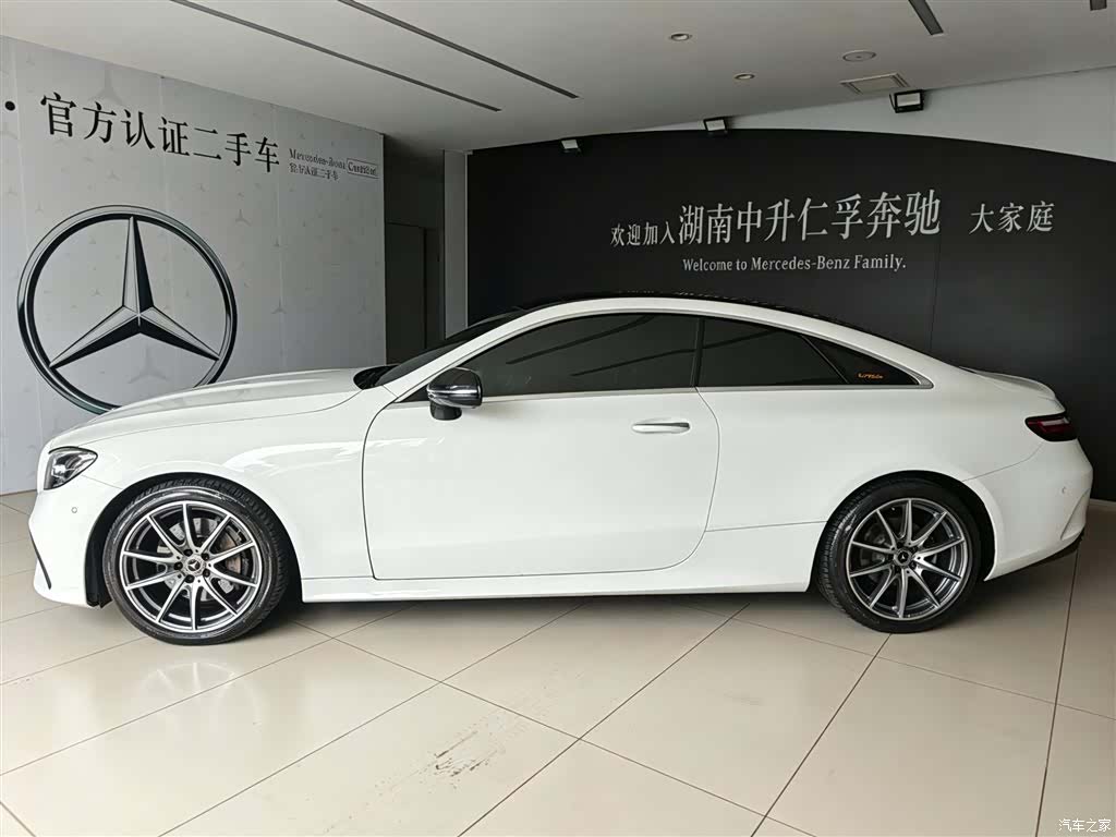 Mercedes-Benz E-Class, 2022 2
