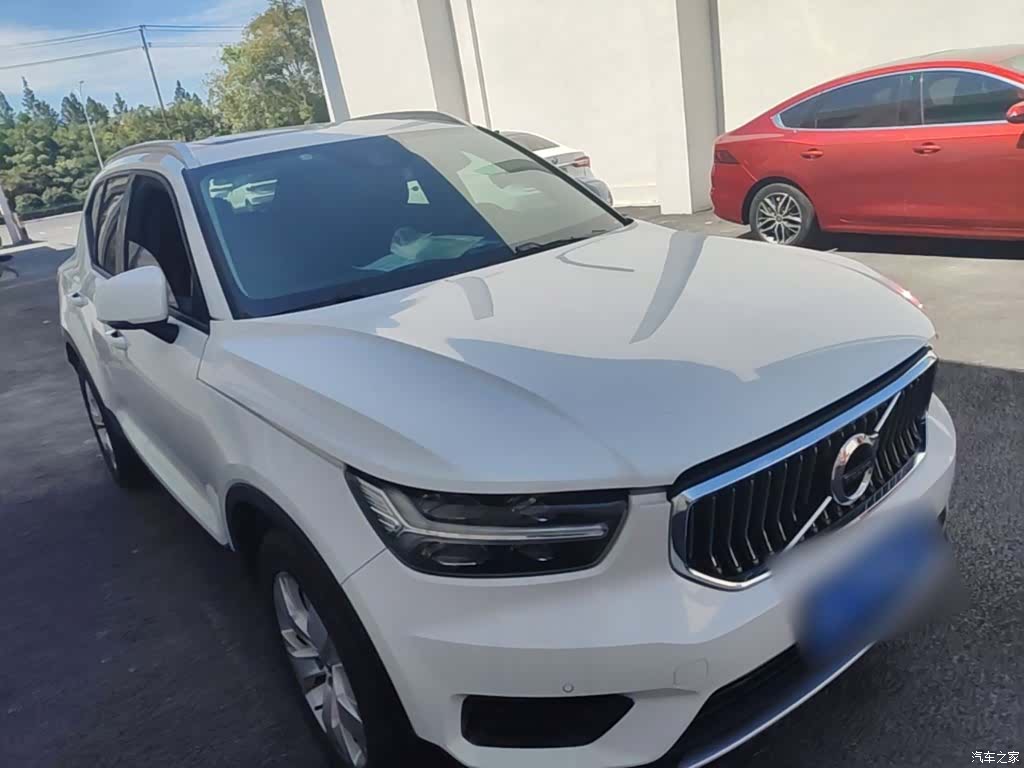 Volvo XC40, 2020 4