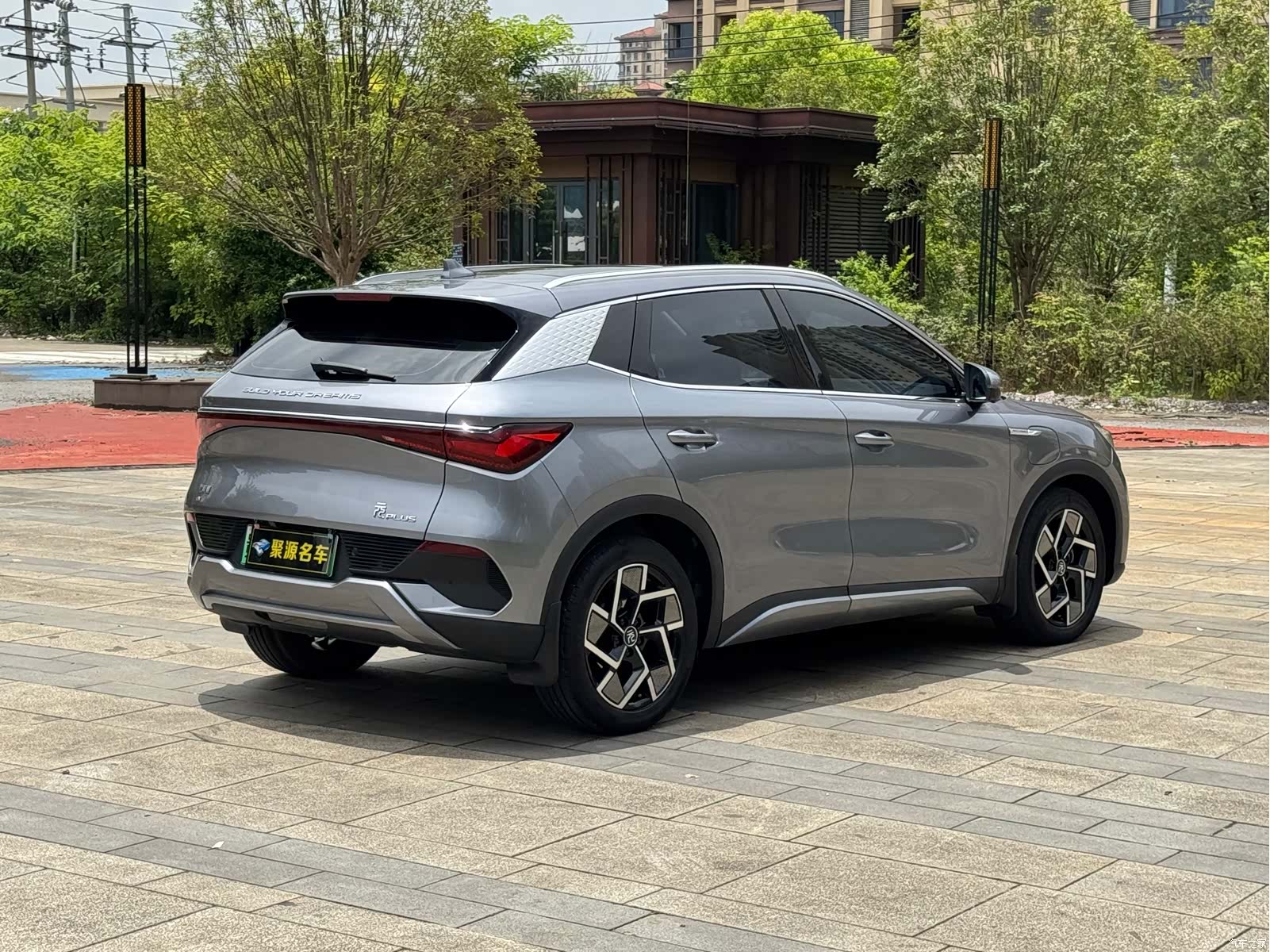 BYD Yuan, 2023 9