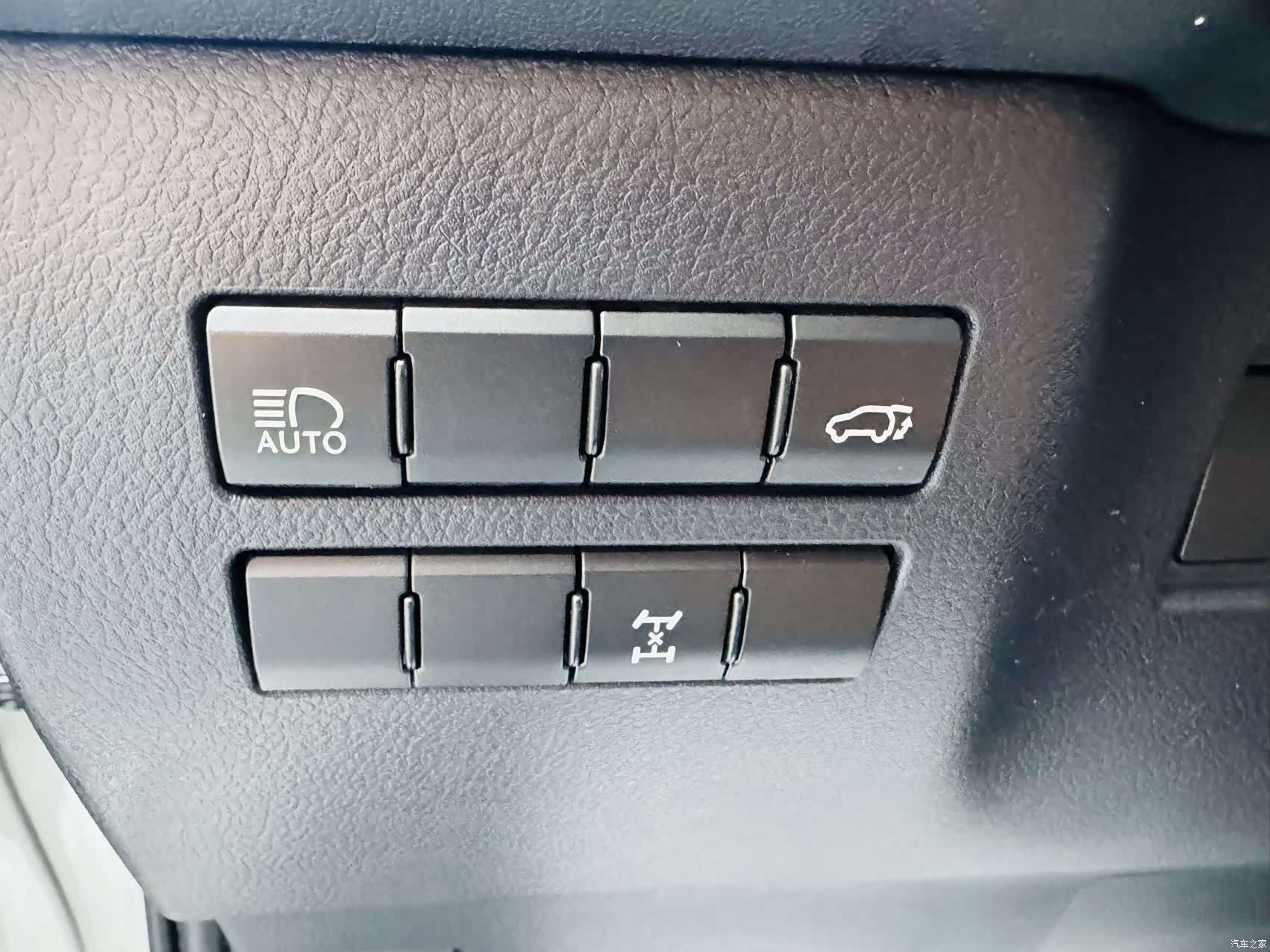 Lexus NX, 2020 все фото