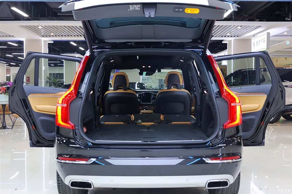 Volvo XC90, 2018 35