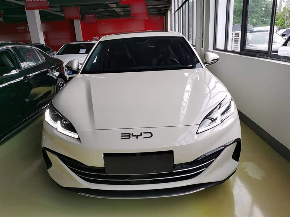 BYD Seal 06