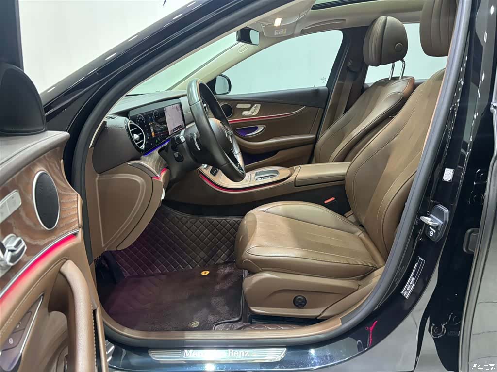 Mercedes-Benz E-Class, 2022 15