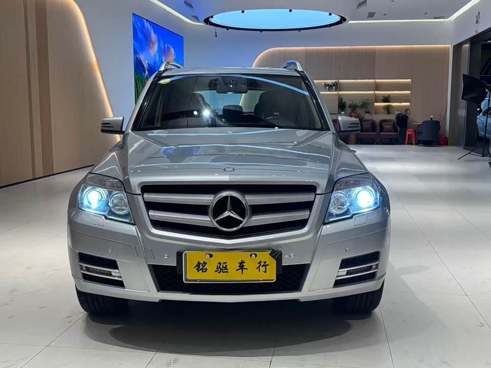 Mercedes-Benz GLK grade