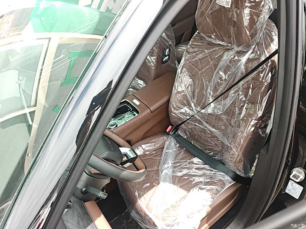 Chery Tiggo 9, 2026 15