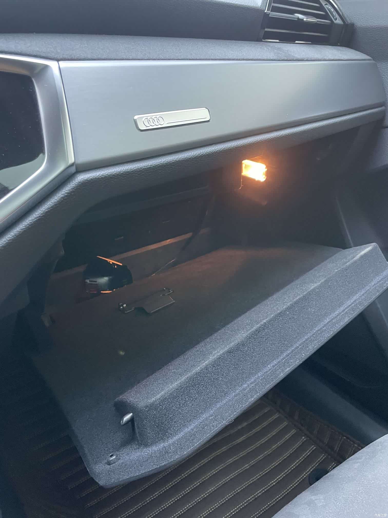 Audi Q3, 2022 14