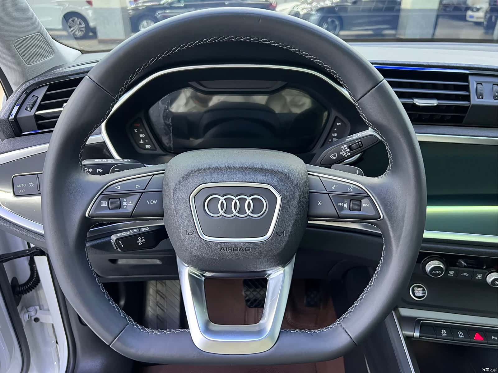 Audi Q3, 2023 7