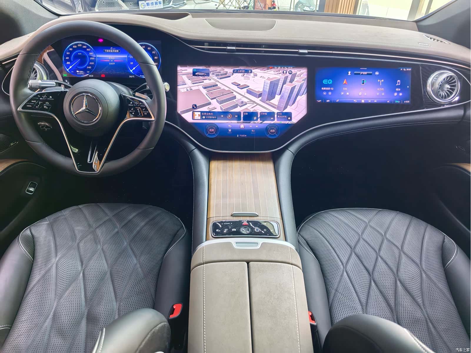Mercedes-Benz EQS, 2024 8