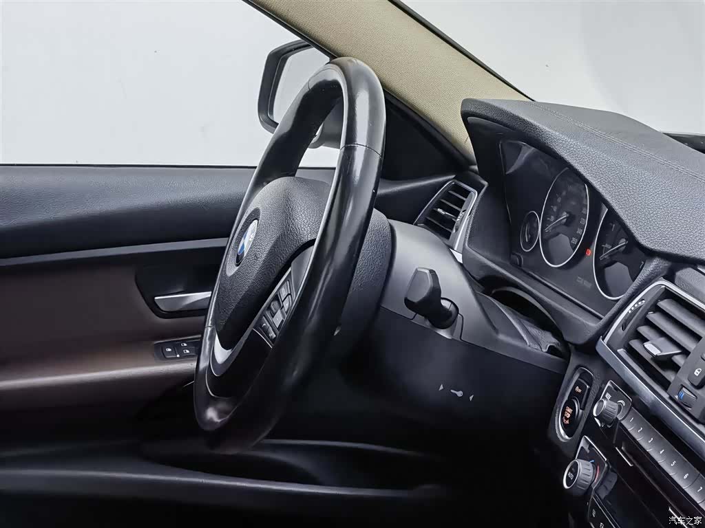 BMW 3 Series, 2019 22
