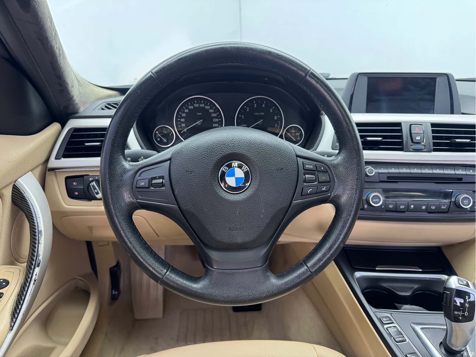 BMW 3 Series, 2015 16