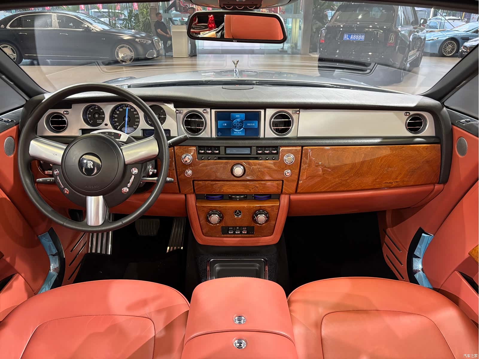 Rolls-Royce Phantom, 2009 19