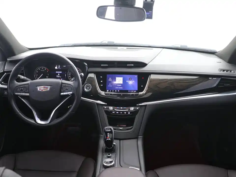 Cadillac XT6