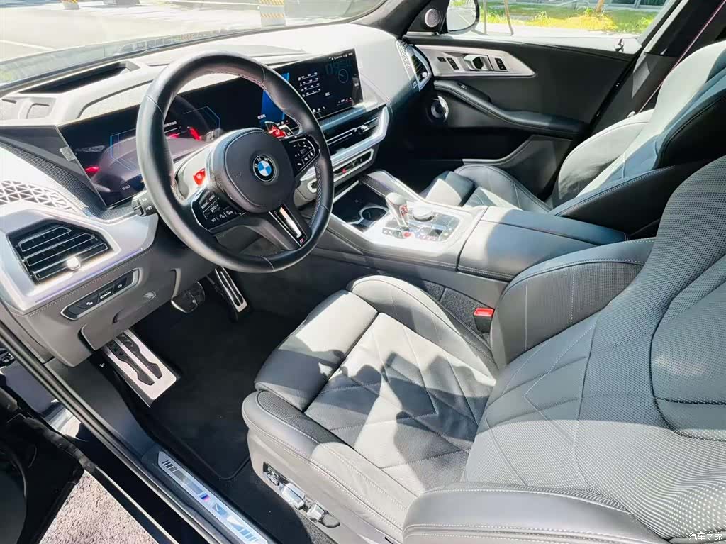BMW XM, 2025 18