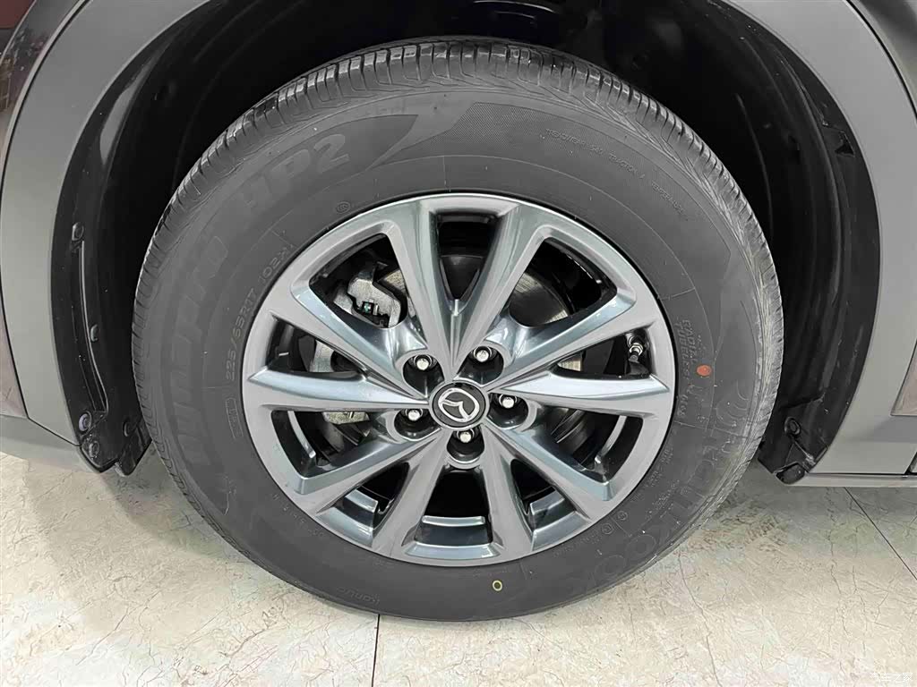 Mazda CX-4, 2023 18