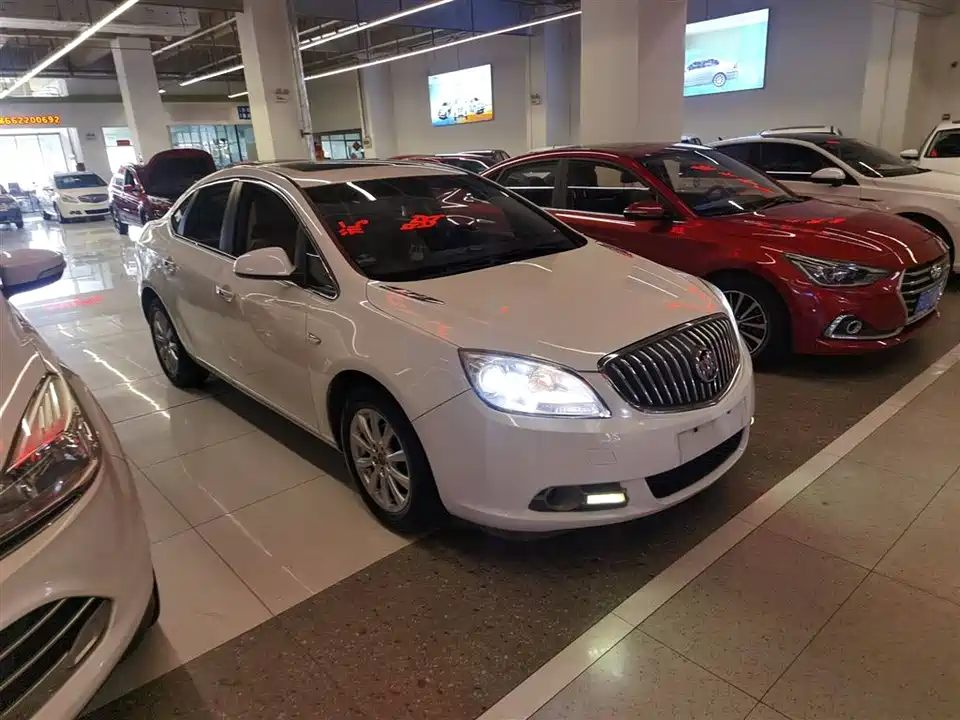 Buick Yinglang