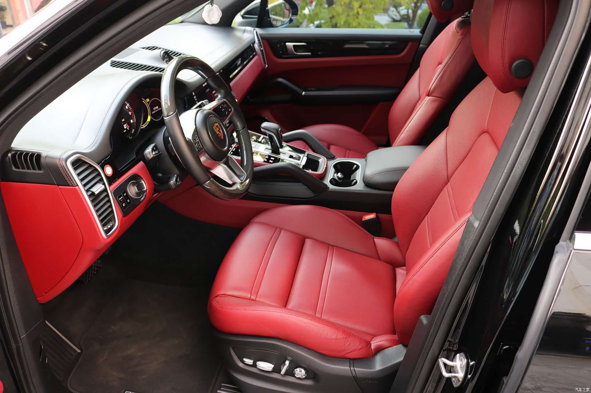 Porsche Cayenne, 2021 6