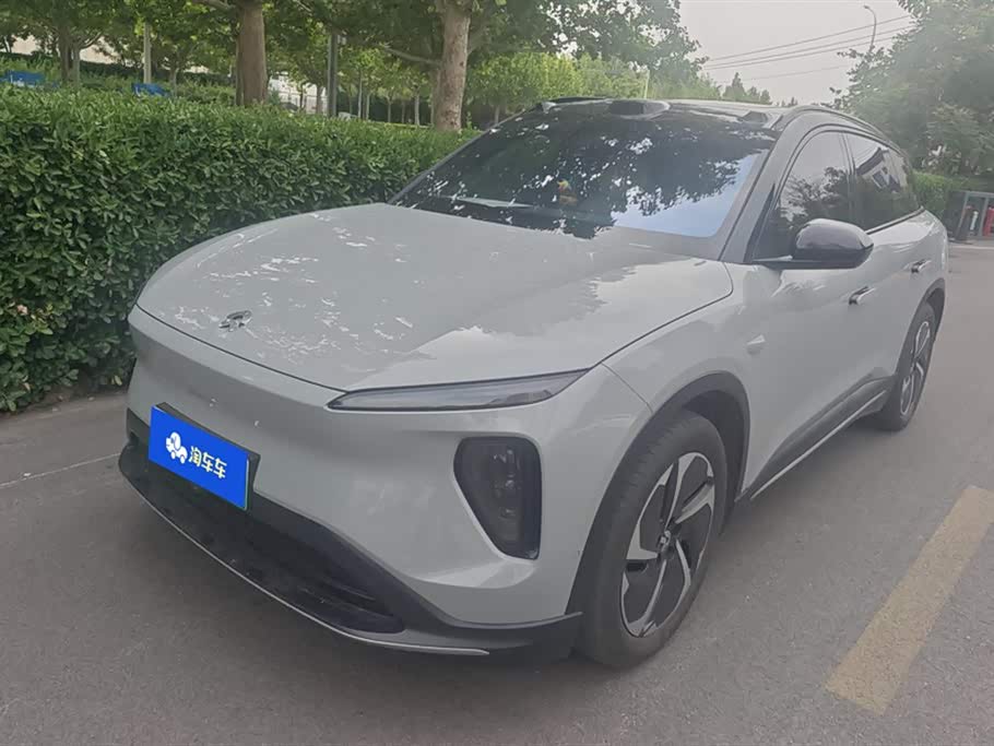 NIO ES6
