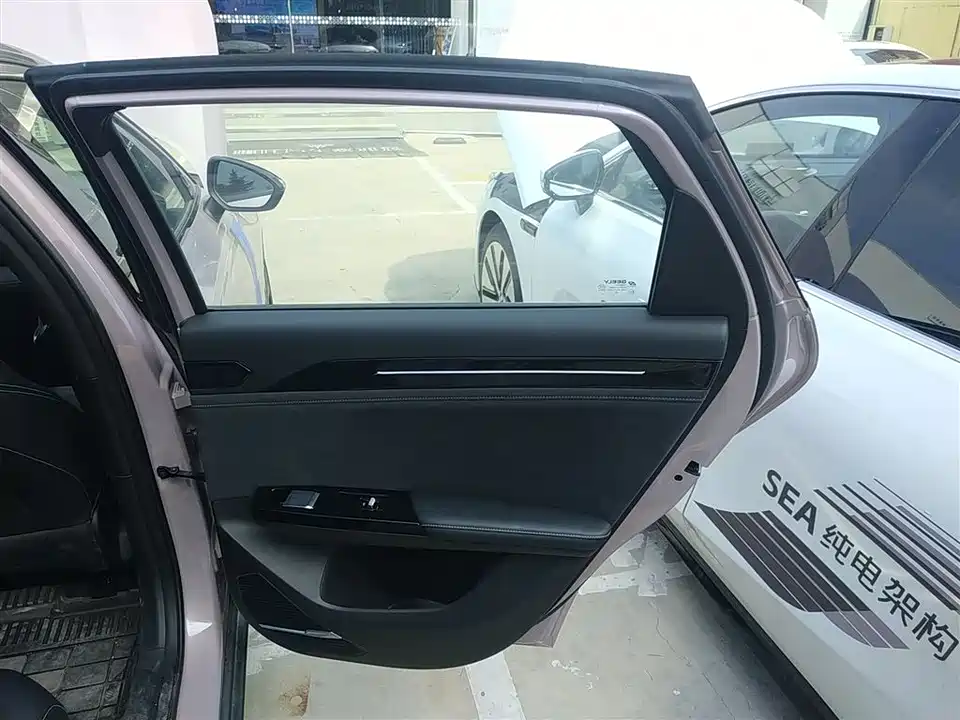 Geely Galaxy Galaxy L6