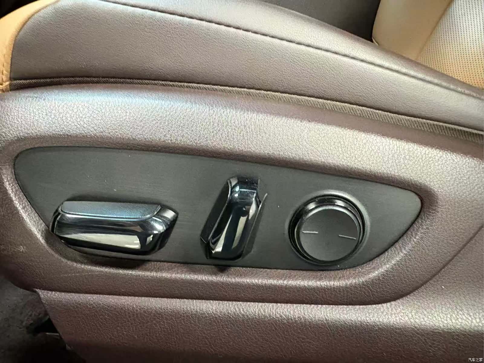 Lexus ES, 2021 12