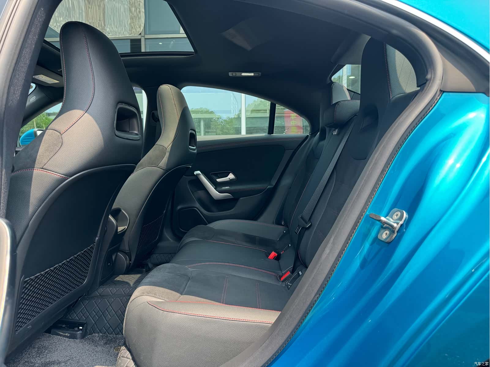 Mercedes-Benz CLA, 2025 15