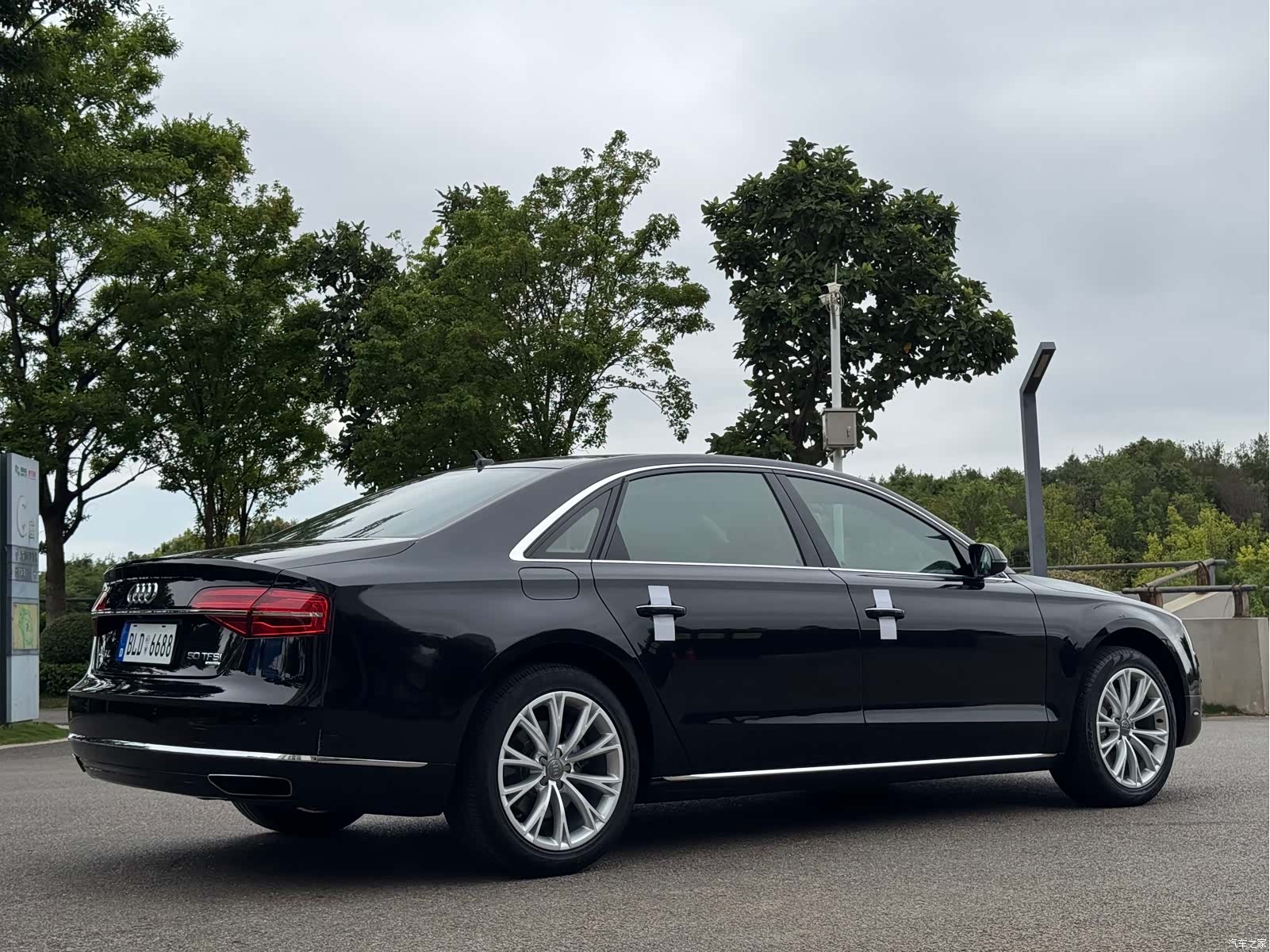 Audi A8L, 2015 21