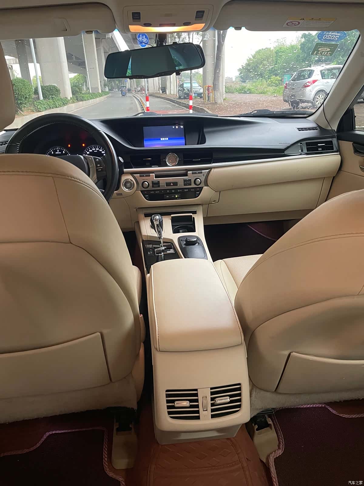 Lexus ES, 2015 8