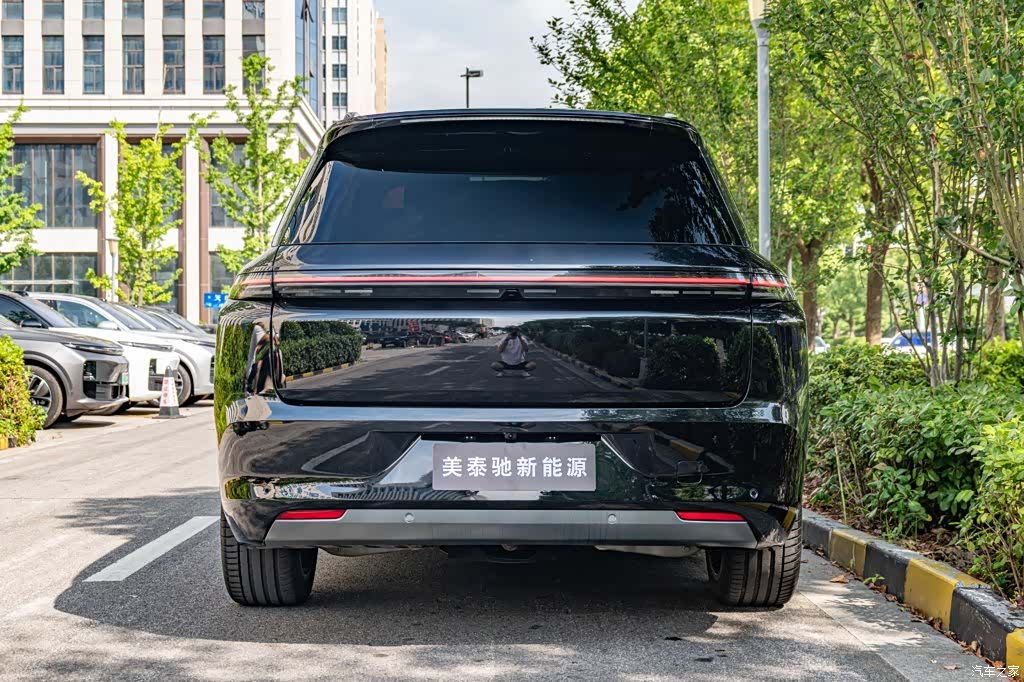 Li Auto L8, 2025 17