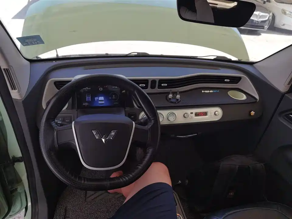 Wuling Hongguang MINIEV