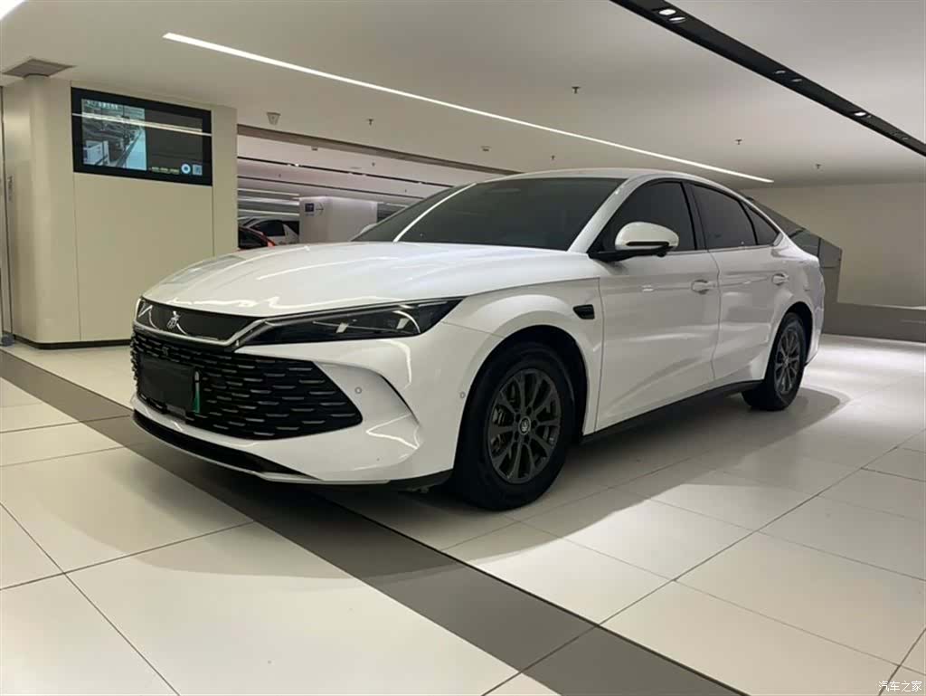 BYD Qin, 2025 1