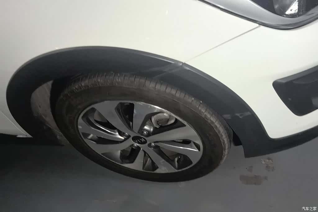 Kia KX, 2018 6