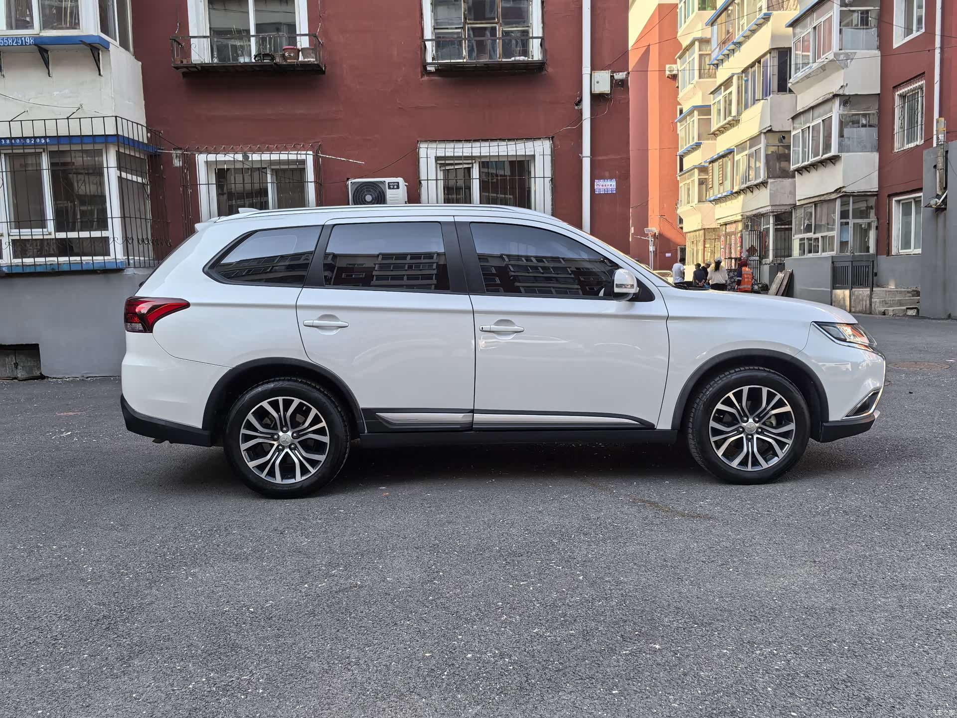 Mitsubishi Outlander, 2017 4