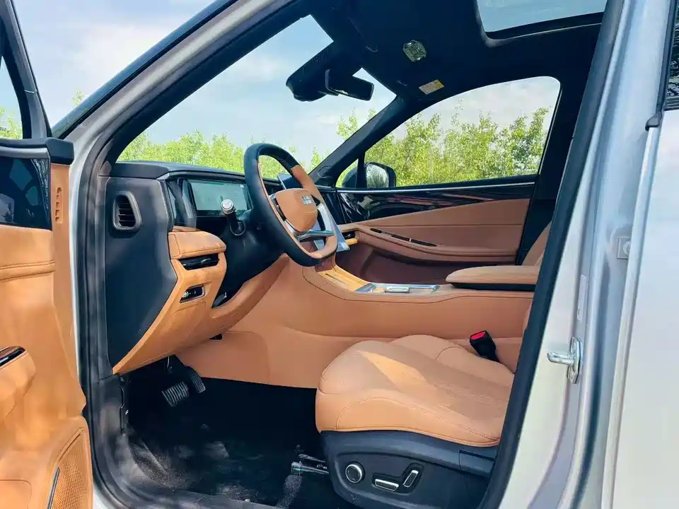 Geely Galaxy Galaxy L7