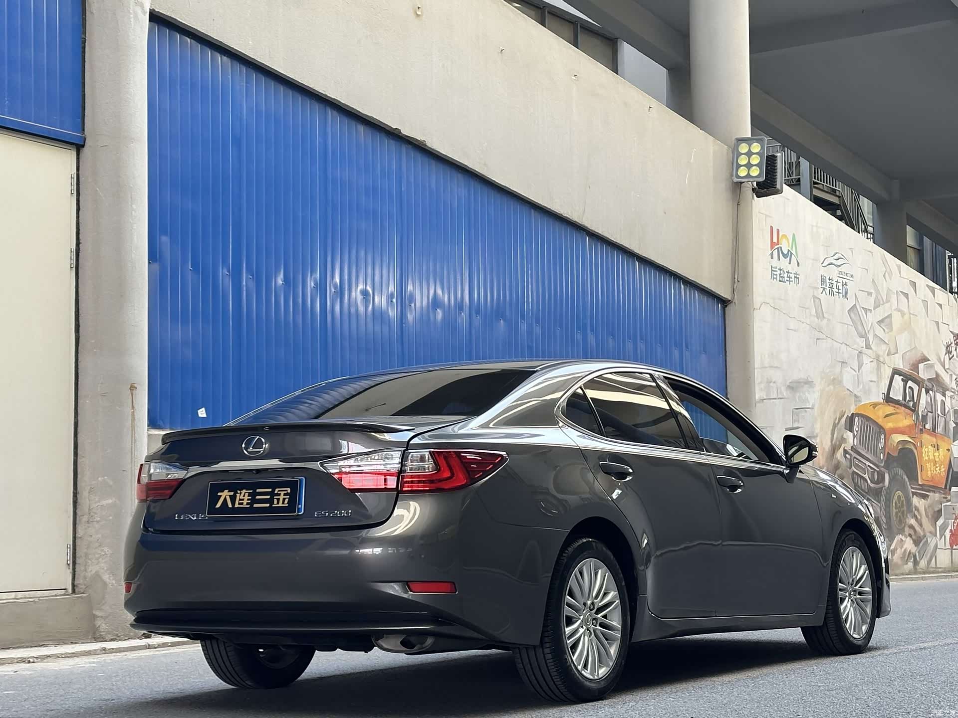Lexus ES, 2018 9