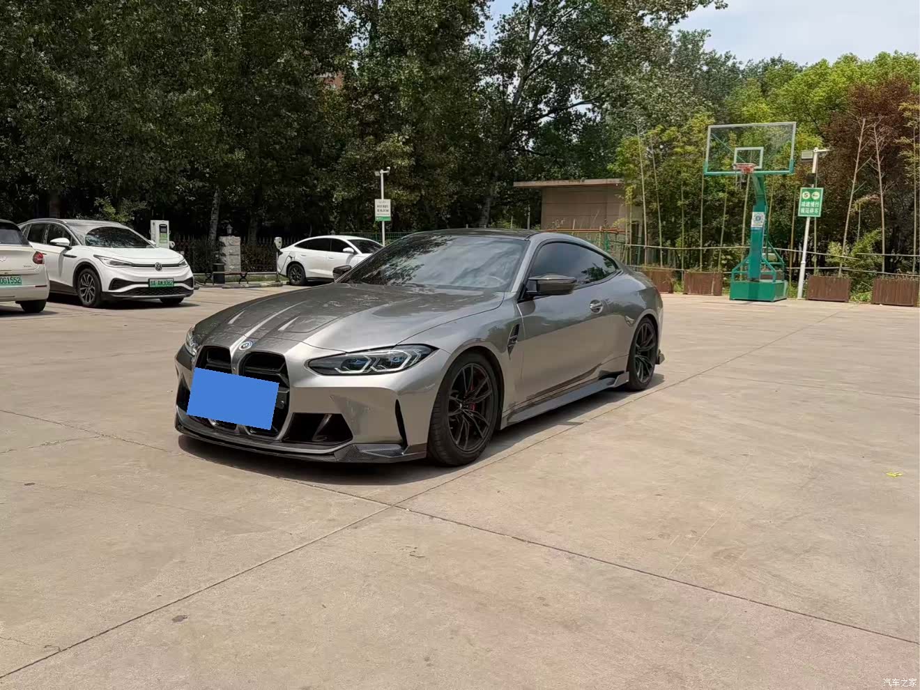 BMW M4, 2022 1