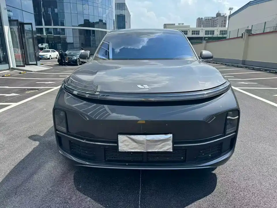 Li Auto Ideal L8