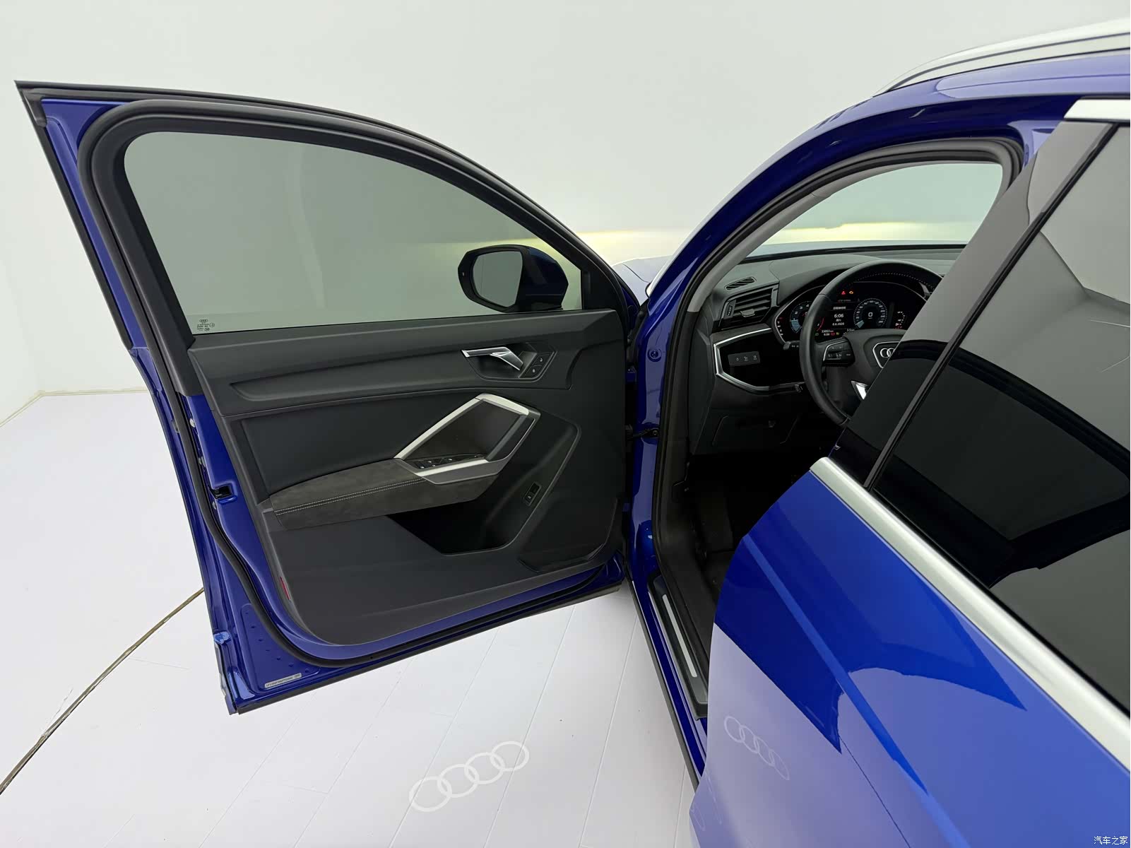 Audi Q3, 2022 21