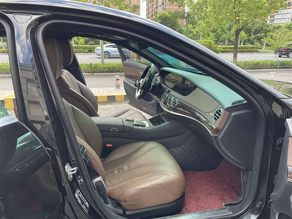 Mercedes-Benz S-class Mercedes-Benz S-class