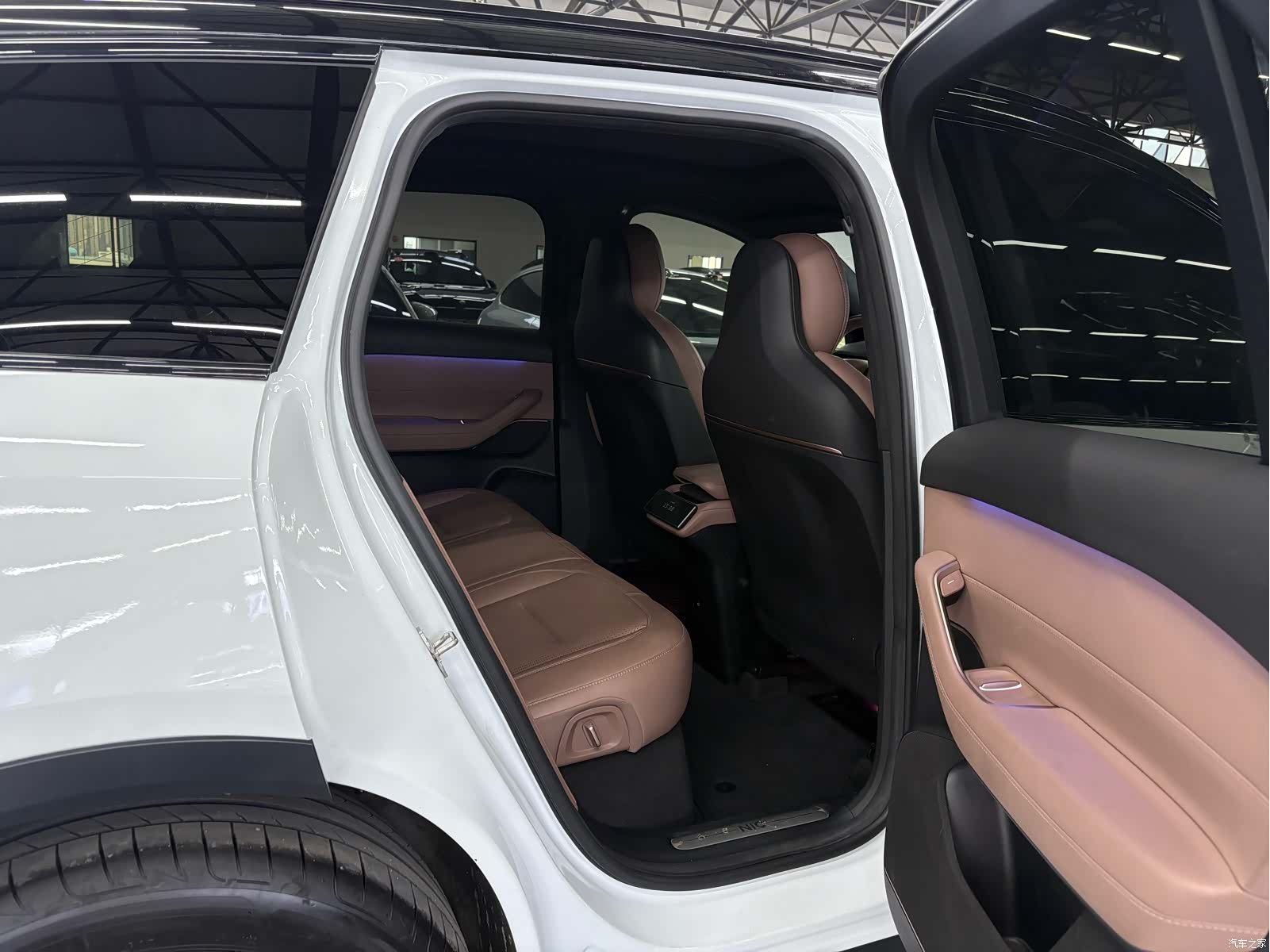 NIO ES6, 2024 8