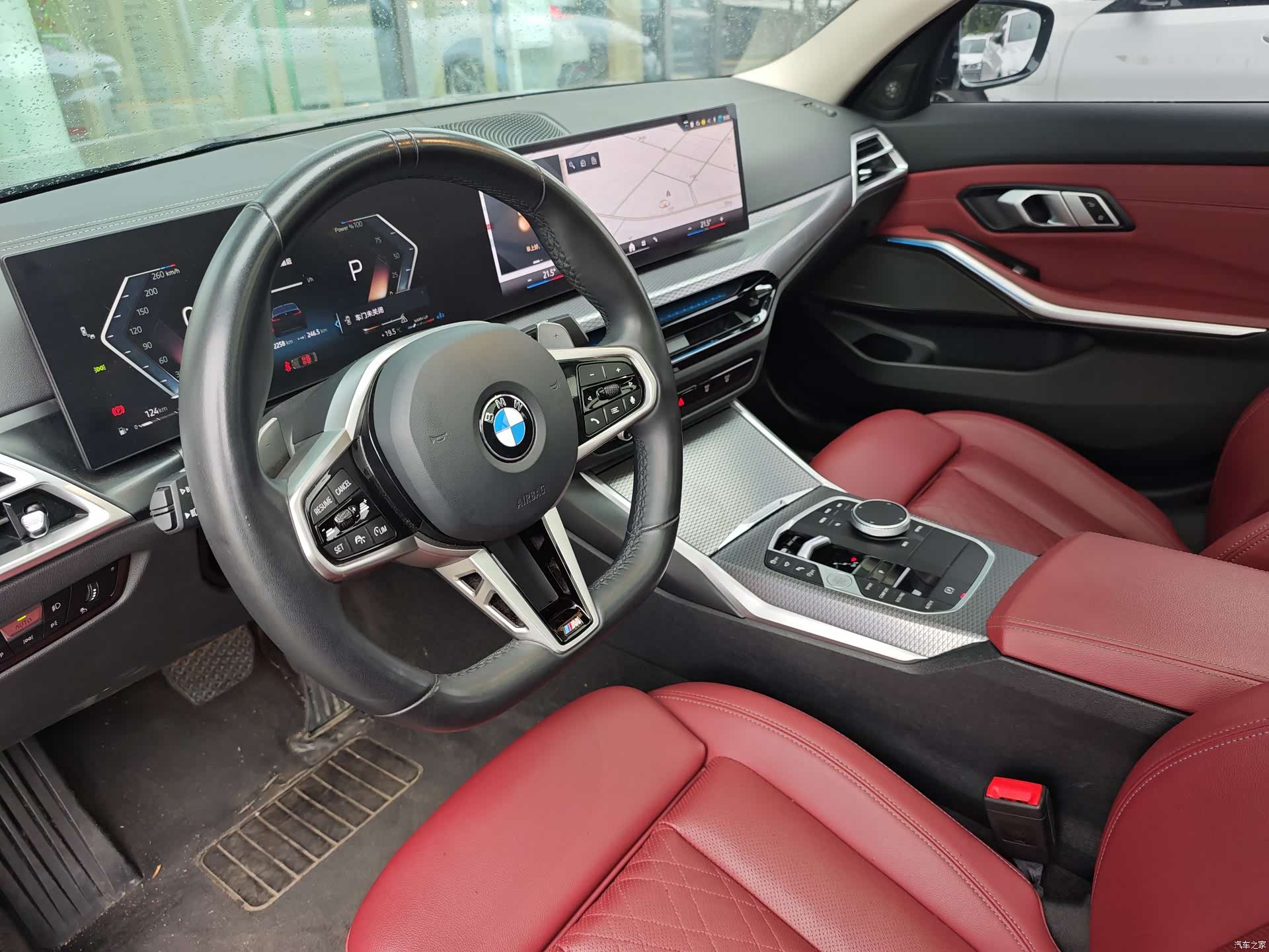 BMW 3 Series, 2024 7