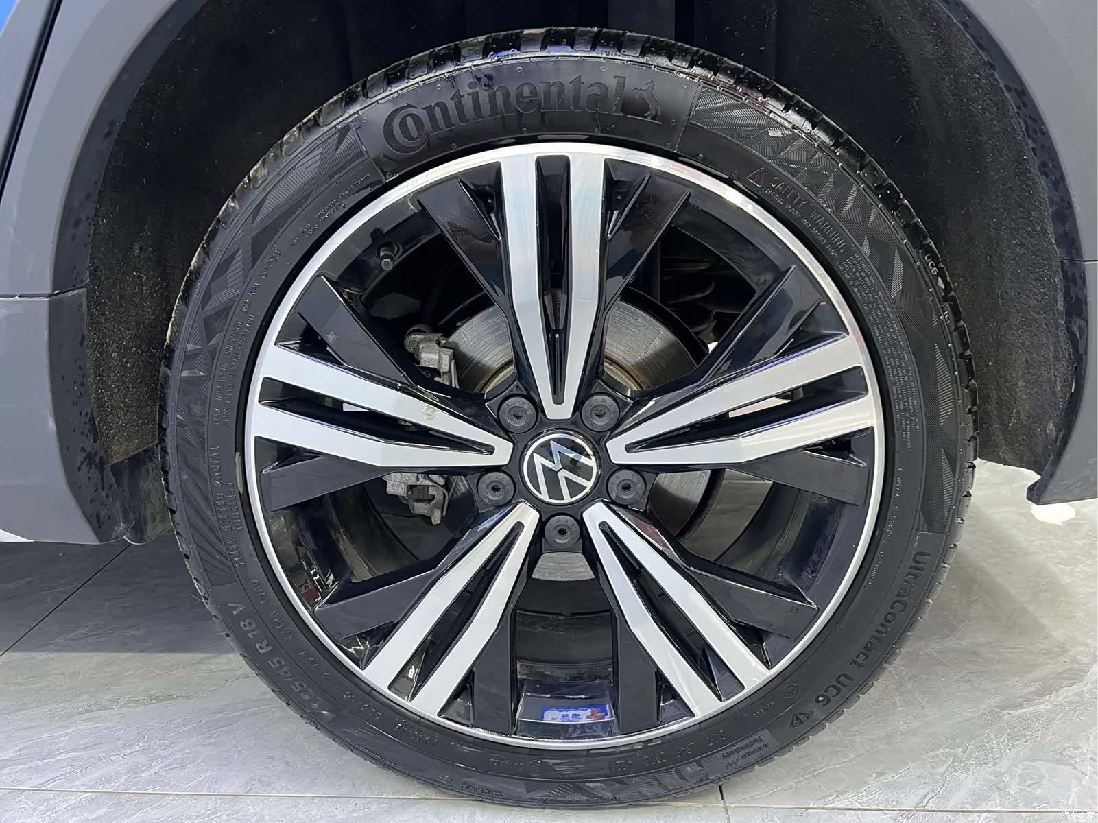 Volkswagen L, 2022 22