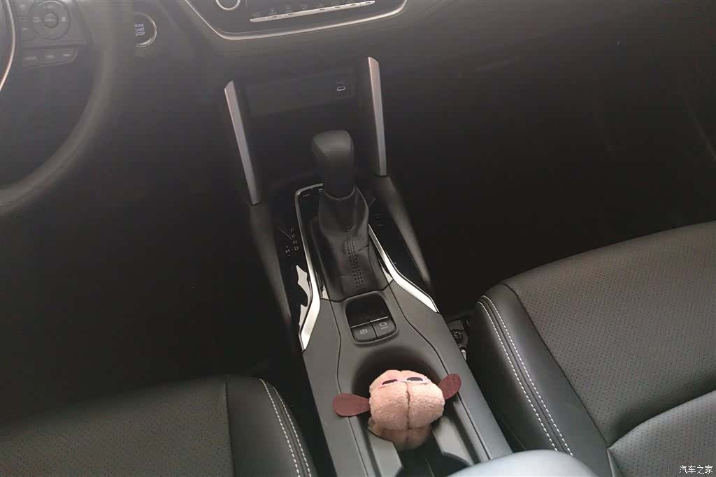 Toyota Frontlander, 2024 16