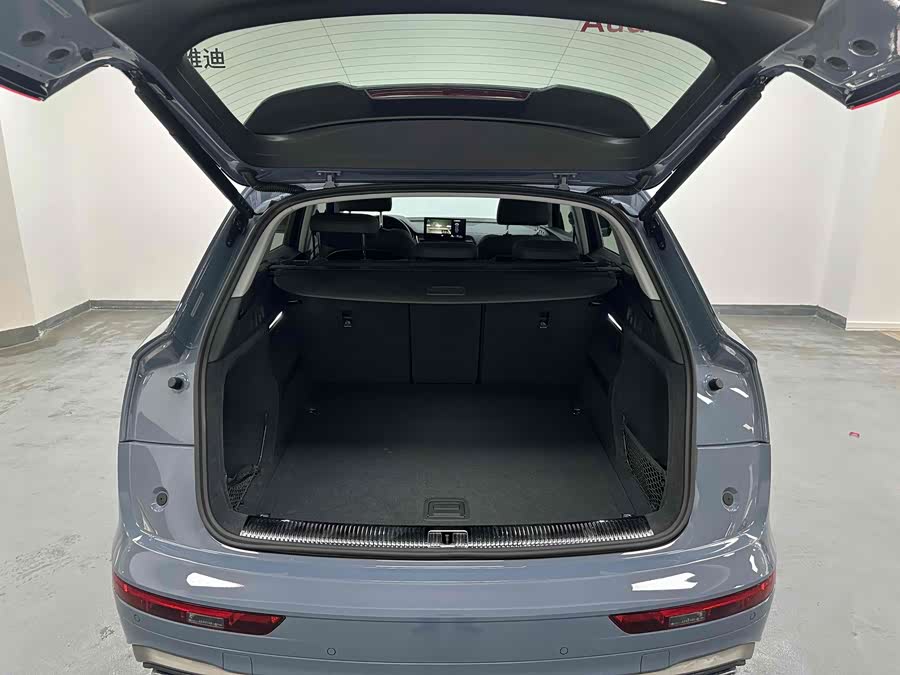 Audi Q5L 2022, фото 21