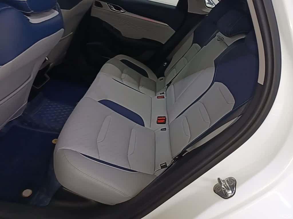 Geely Preface, 2023 17