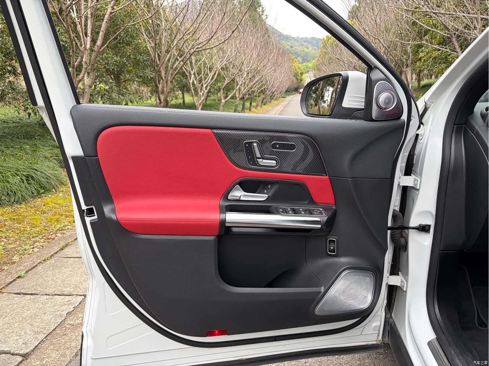 Mercedes-Benz GLA, 2023 12