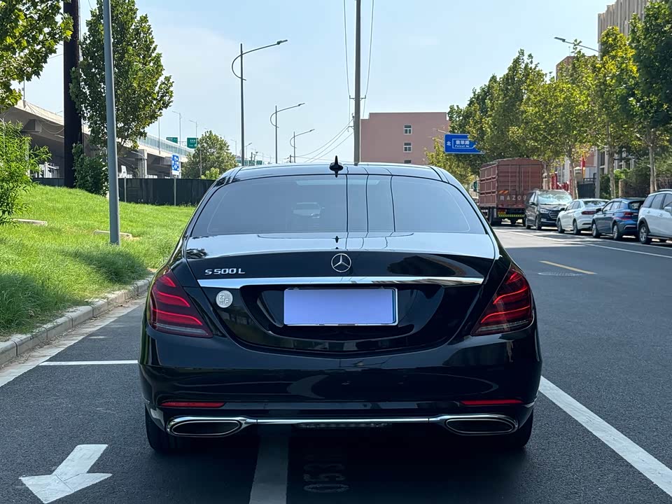 Mercedes-Benz S-class Mercedes-Benz S-class