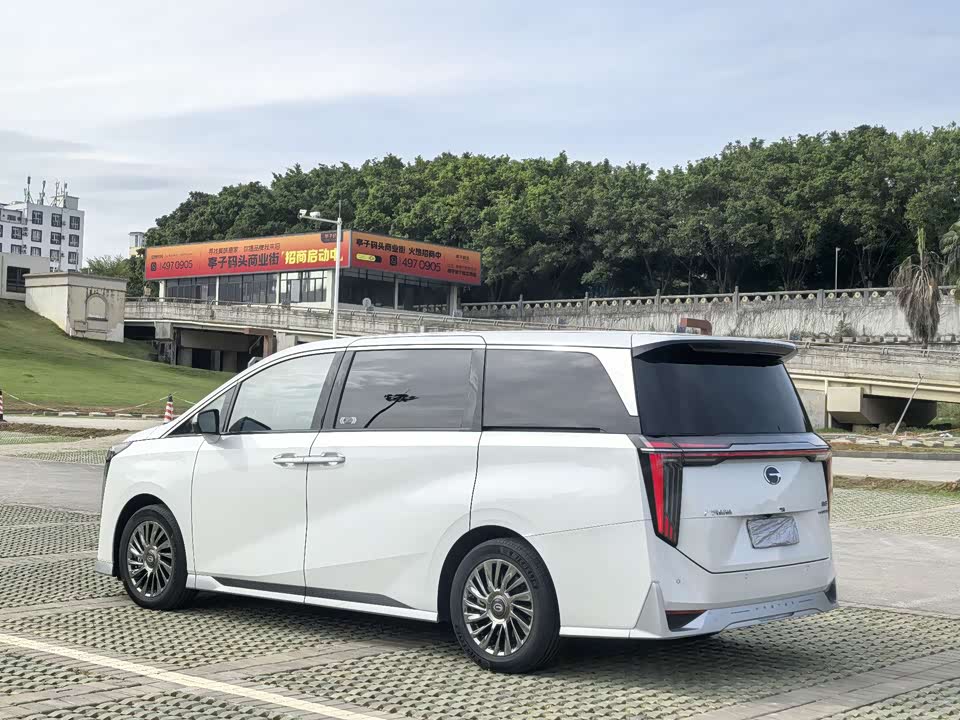 Trumpchi Trumpchi M8